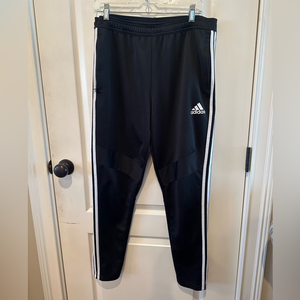 Men’s Adidas warm up pants